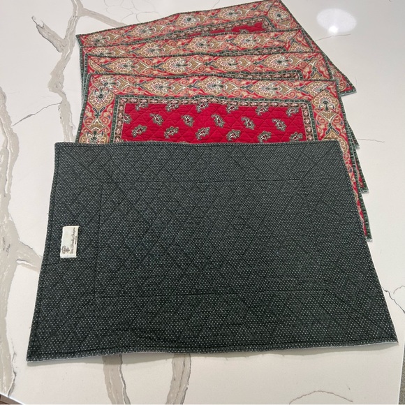 Set of 5 - Vera Bradley Placemats Red Floral Paisley Quilted Table Mats 18" - Picture 5 of 5